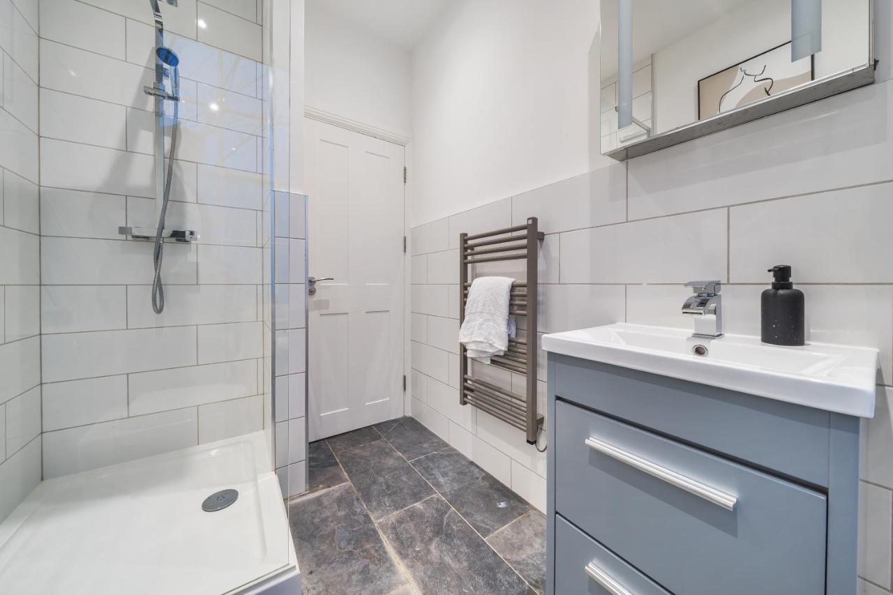 Modern, City Centre -2 Bedroom Apartments Reading Exterior foto